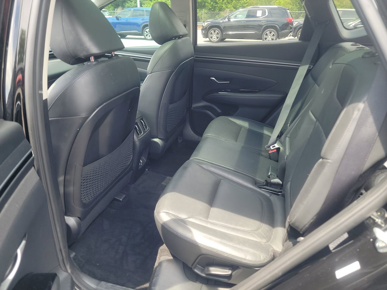 Used 2022 Hyundai Tucson Limited FWD image 16