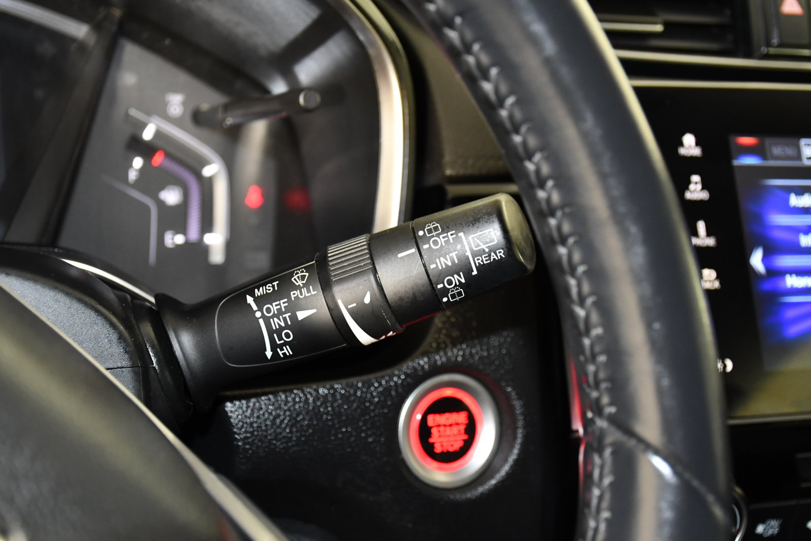 Used 2022 Honda CR-V EX-L image 16