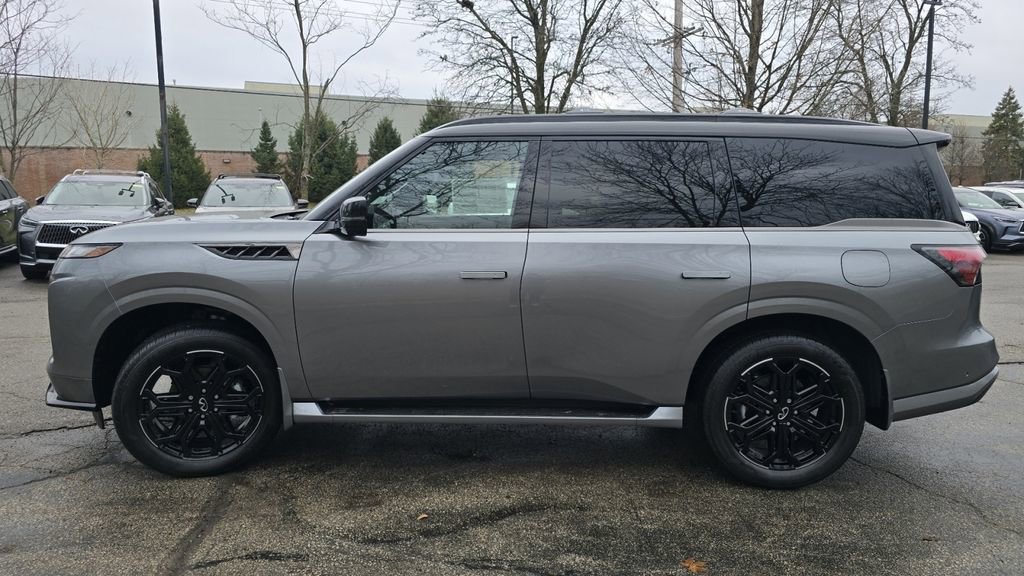 New 2026 INFINITI QX80 4WD image 17
