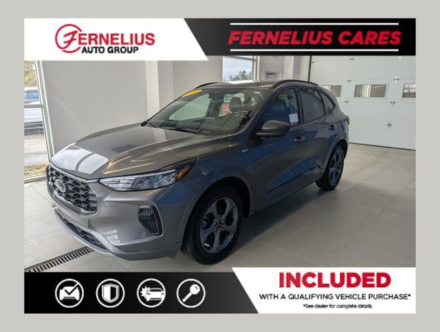 Used 2023 Ford Escape ST-Line AWD/4WD image 1