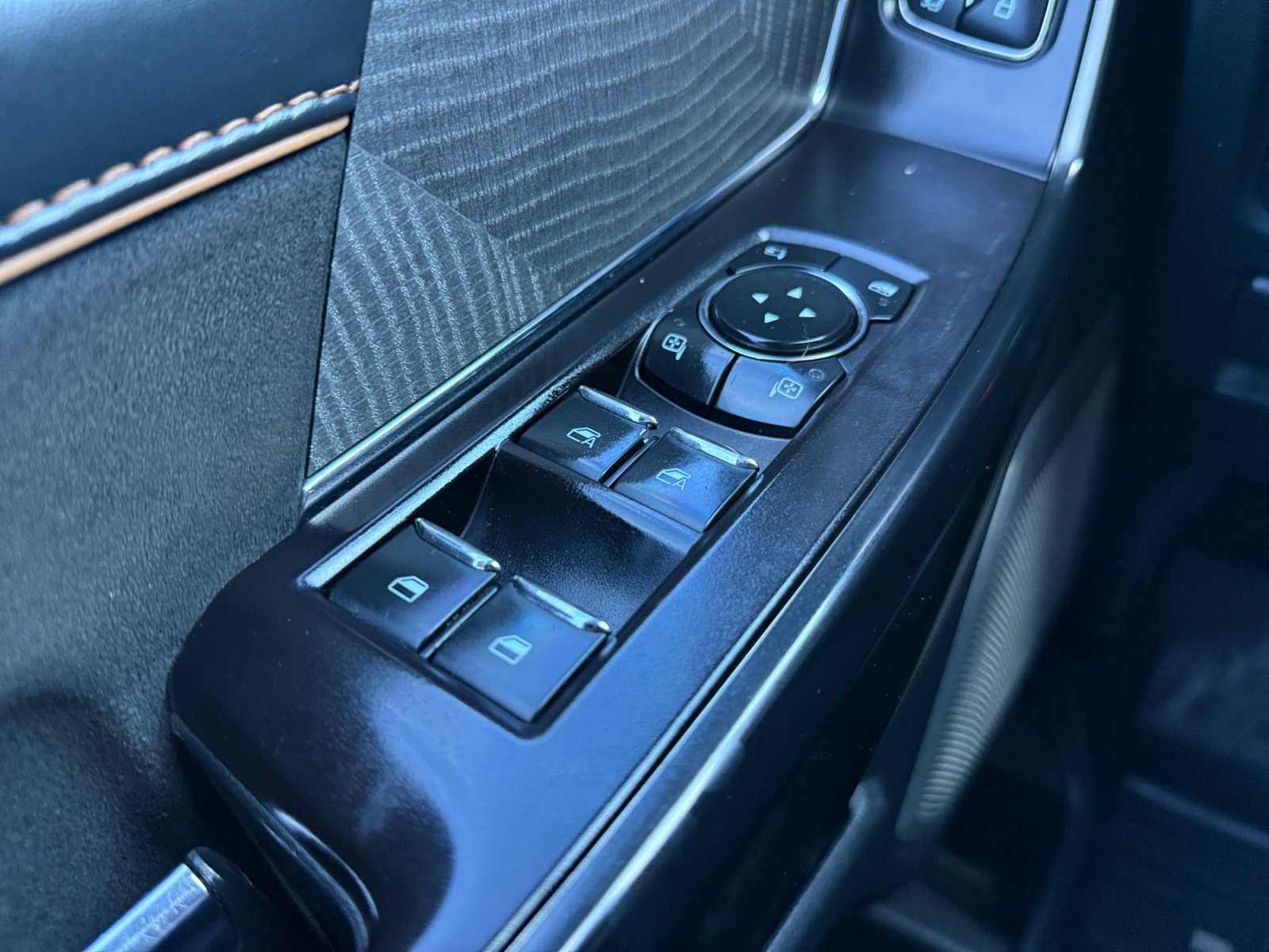 Used 2022 Ford F150 Platinum w/ Equipment Group 701A High AWD/4WD image 20