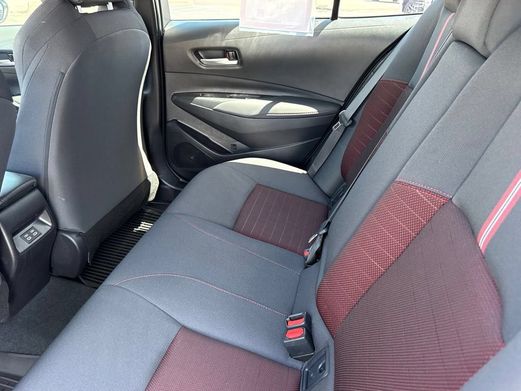 Certified 2025 Toyota Corolla SE w/ SE Premium Package FWD image 30
