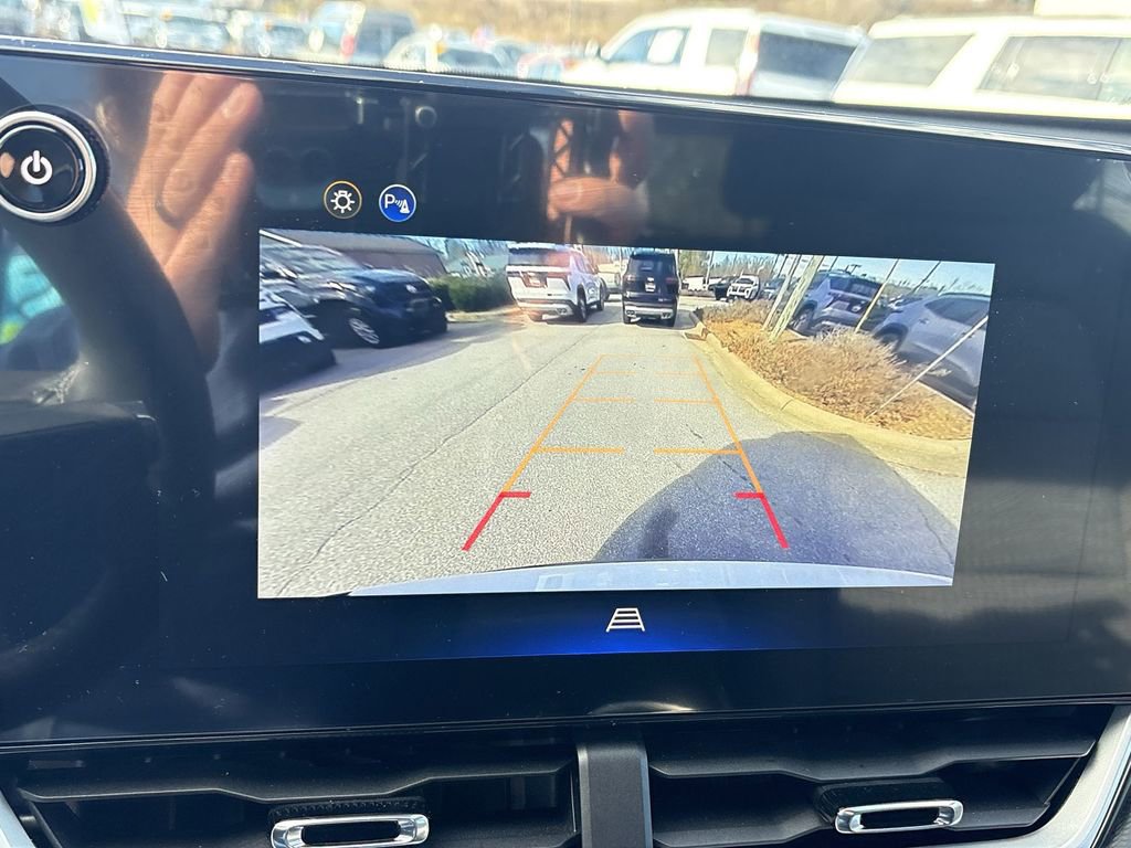 New 2026 Chevrolet Equinox LT image 16