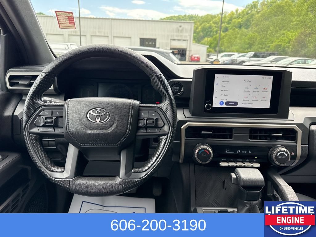 Used 2024 Toyota Tacoma SR AWD/4WD image 13