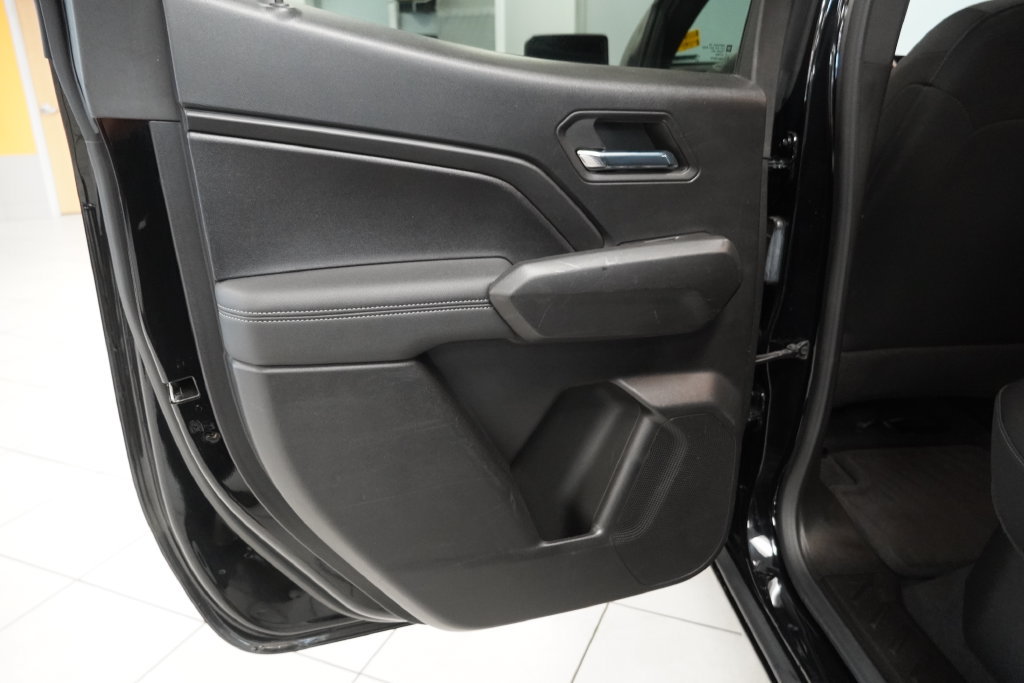 Used 2023 Chevrolet Colorado LT w/ LT Convenience Package AWD/4WD image 26