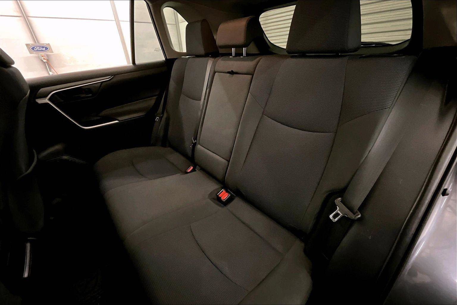 Used 2020 Toyota RAV4 LE w/ All Weather Liner Package image 25