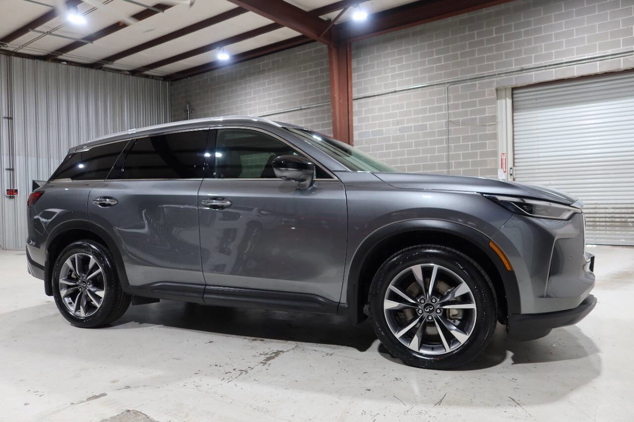 Used 2022 INFINITI QX60 Luxe w/ Cargo Package FWD image 7