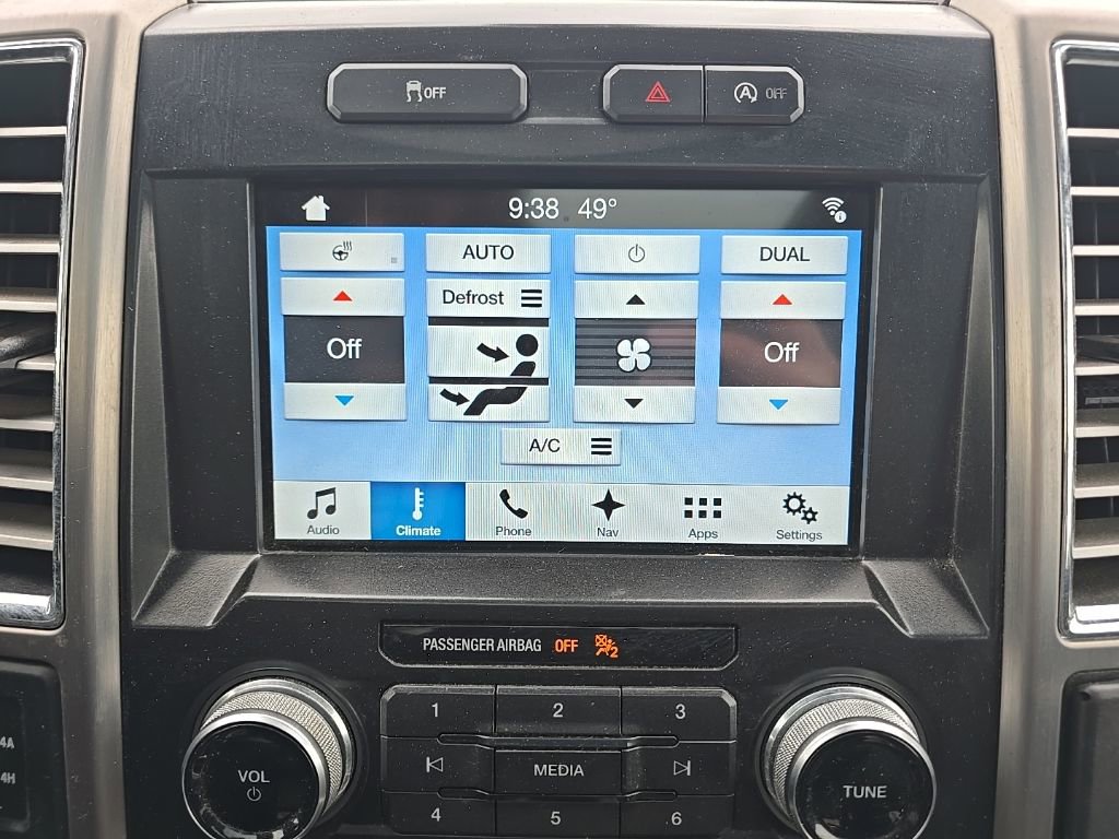 Used 2017 Ford F150 Platinum w/ Max Trailer Tow Package AWD/4WD image 27