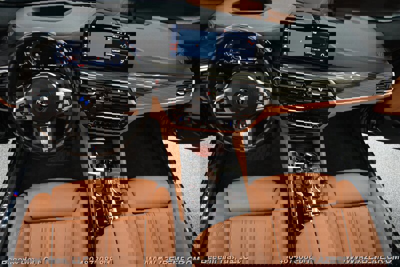 Used 2022 BMW M550i xDrive w/ Executive Package image 17