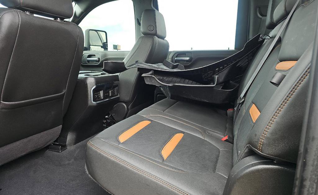 Used 2022 GMC Sierra 3500 AT4 w/ AT4 Premium Plus Package AWD/4WD image 15