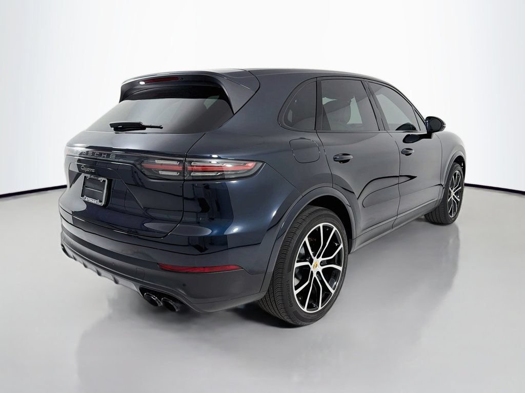 Certified 2023 Porsche Cayenne AWD/4WD image 9