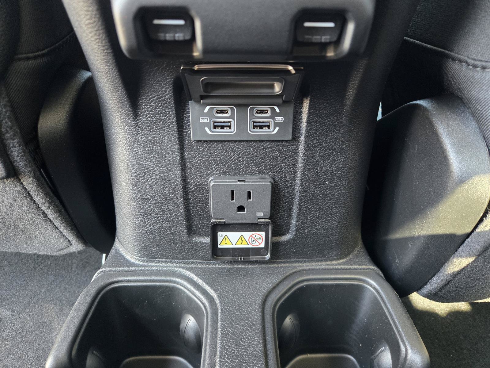 New 2026 Jeep Gladiator Mojave AWD/4WD image 29