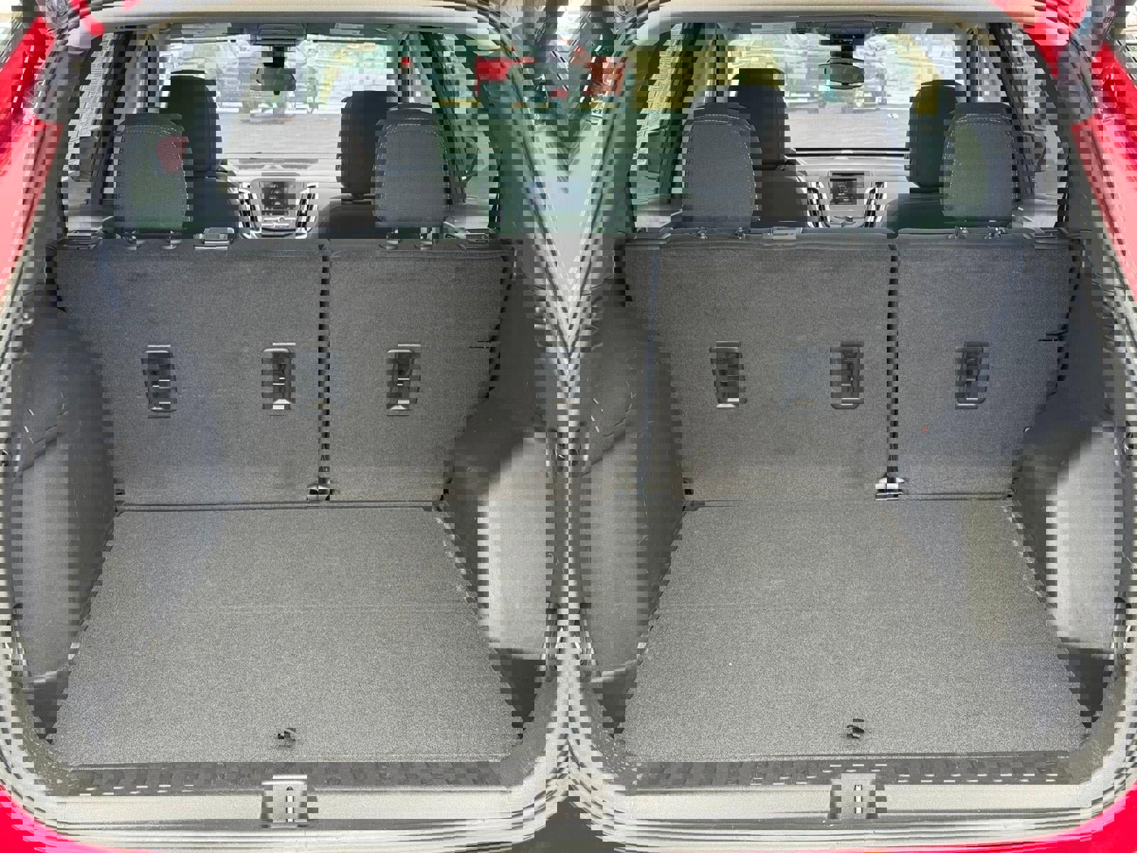 Used 2024 Chevrolet Equinox LT image 4