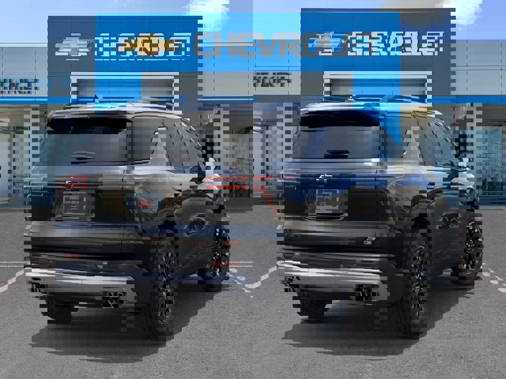 New 2026 Chevrolet Traverse Z71 w/ Enhanced Driving Package image 4