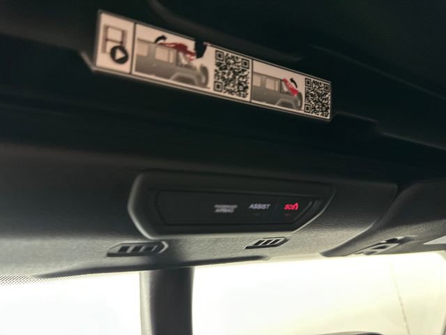 Used 2023 Jeep Wrangler Unlimited Sahara w/ Cold Weather Group AWD/4WD image 33