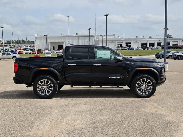 New 2026 GMC Canyon Denali image 4