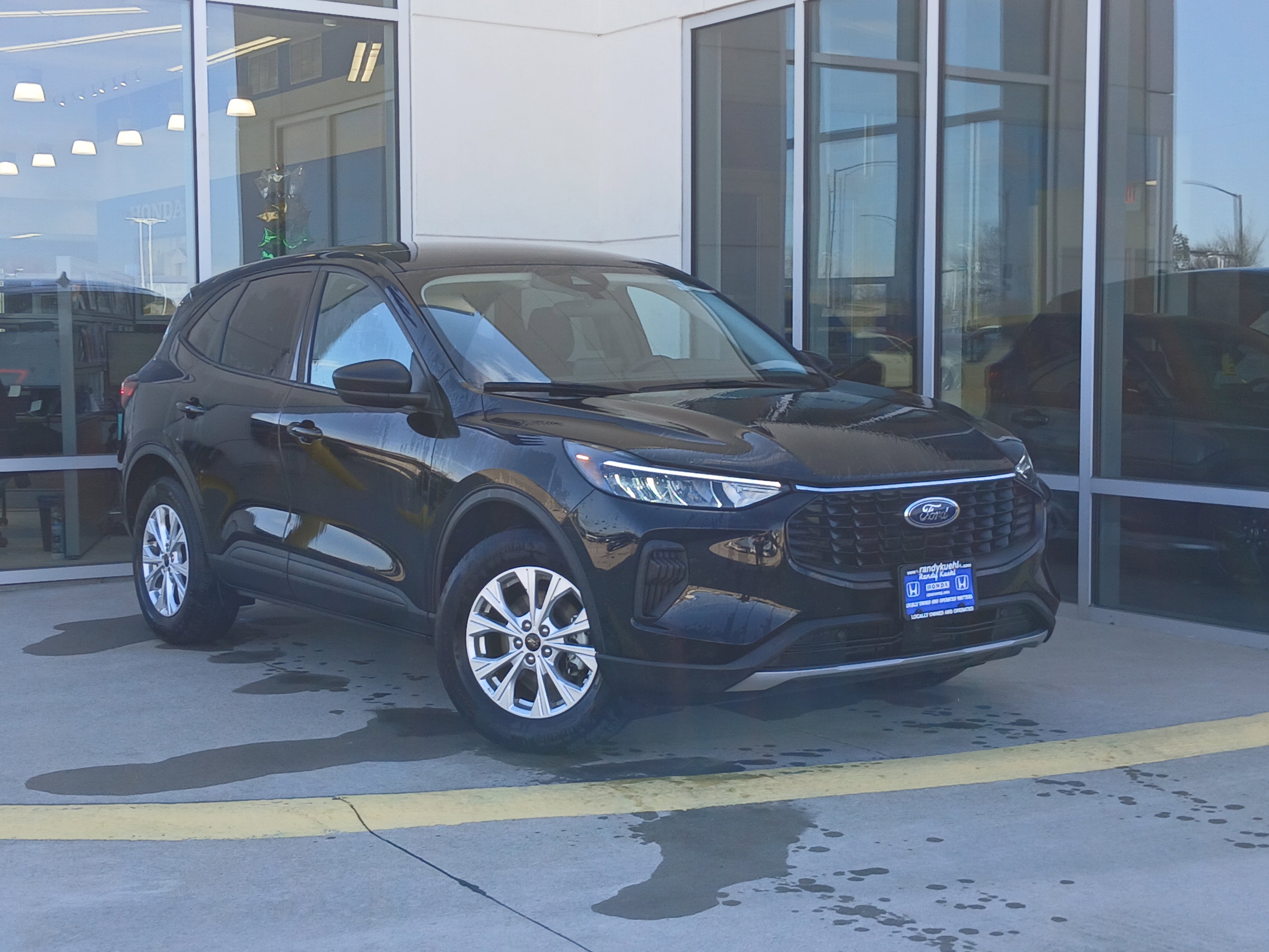 Used 2025 Ford Escape Active video 2