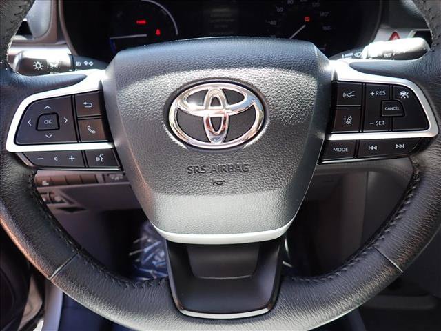 Used 2023 Toyota Sienna XLE w/ XLE Plus Package AWD/4WD image 20