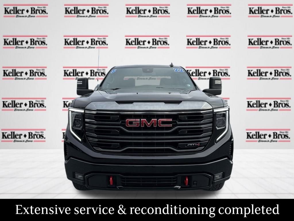 Used 2022 GMC Sierra 1500 AT4 image 2