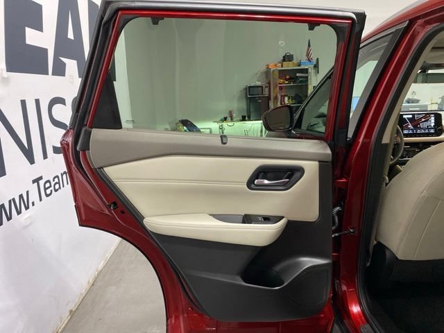 Certified 2023 Nissan Rogue SL w/ SL Premium Package AWD/4WD image 23