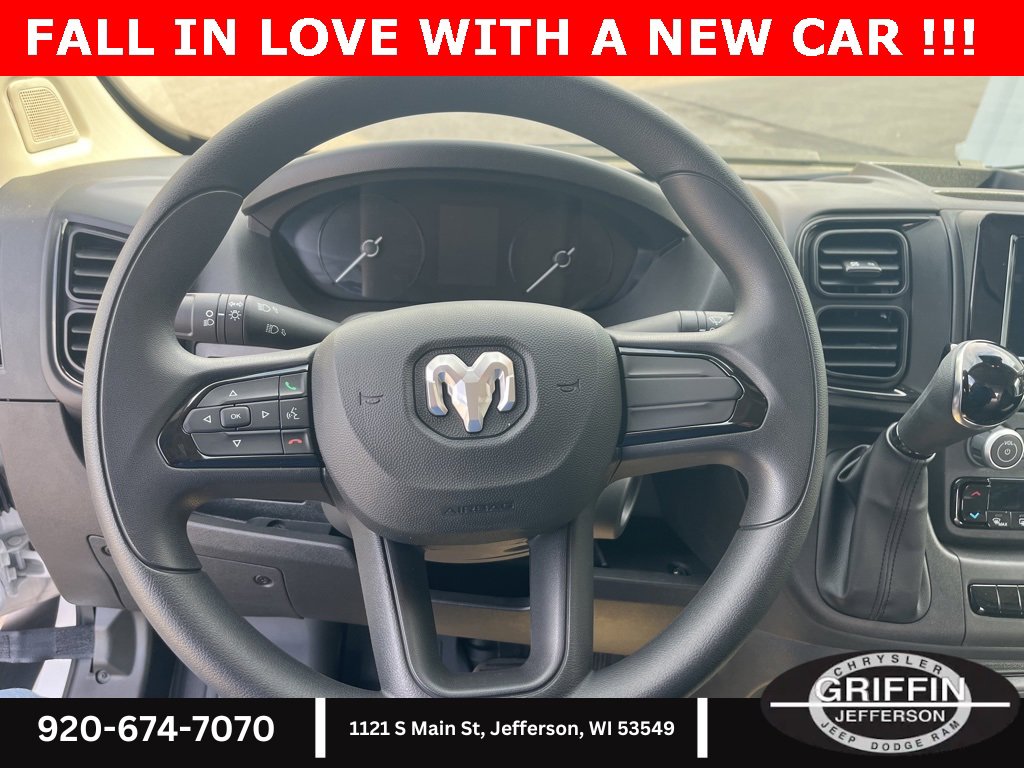 Used 2024 RAM ProMaster 2500 image 9