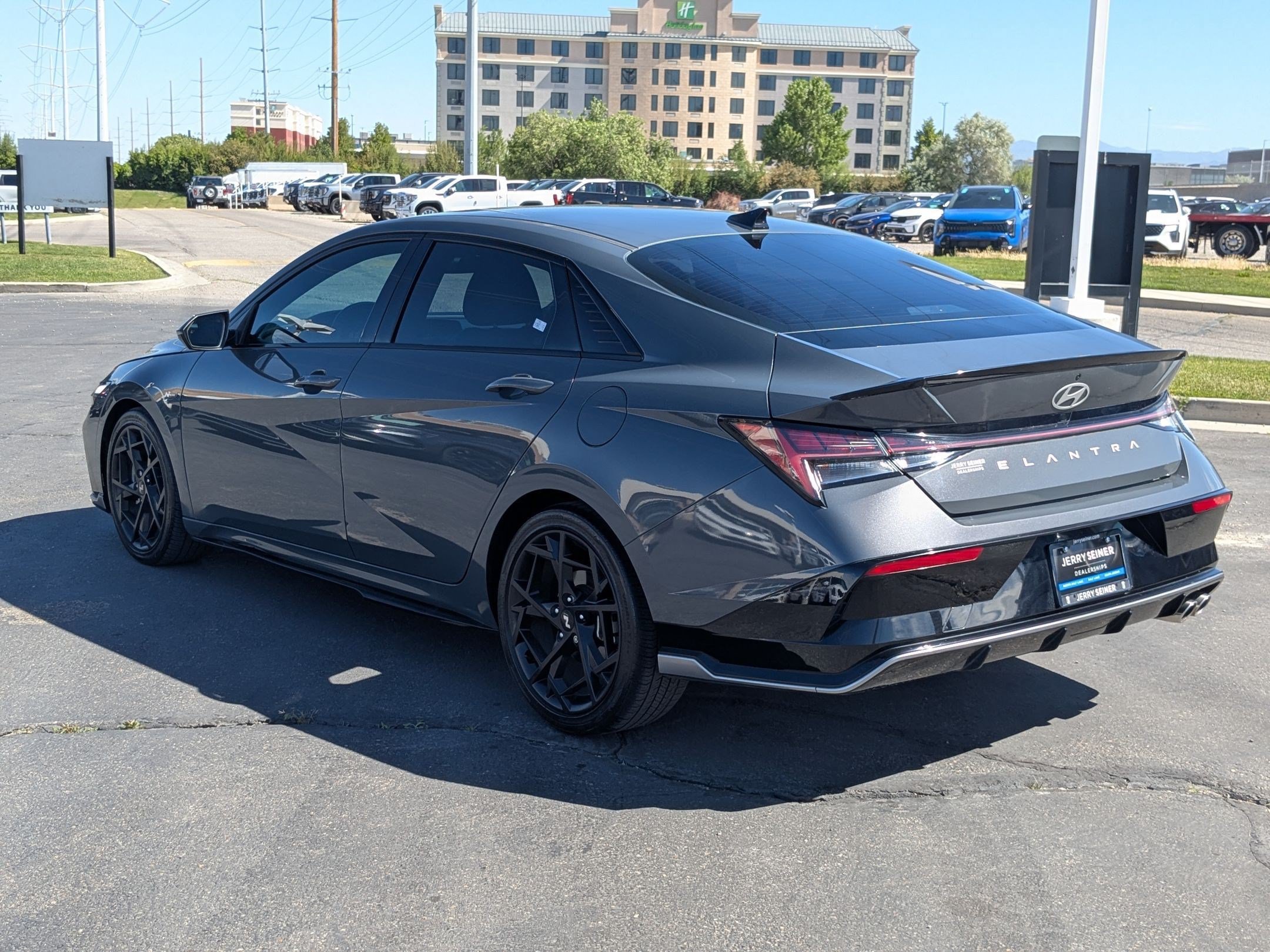 Used 2024 Hyundai Elantra N Line FWD image 4