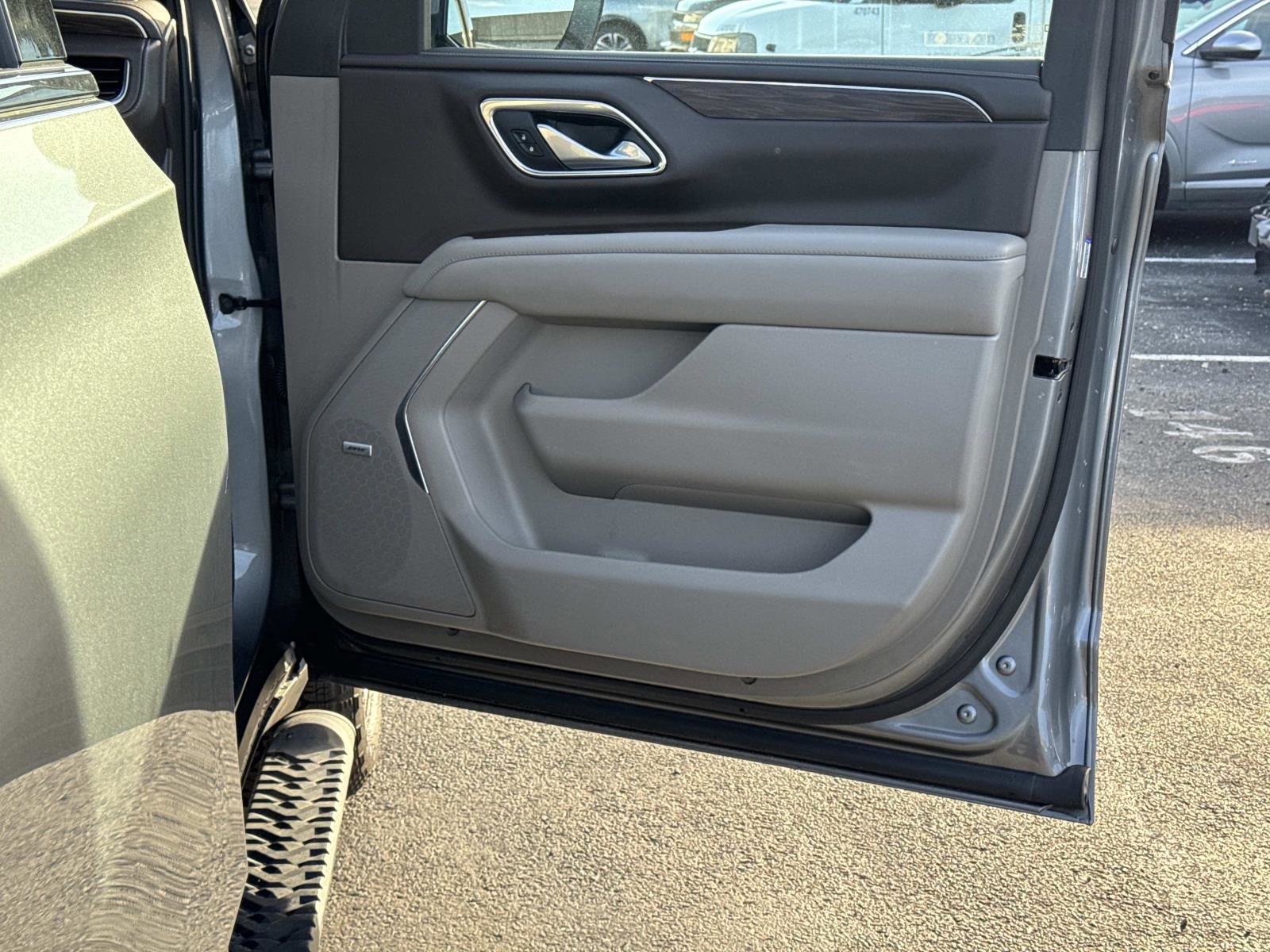 Certified 2022 Chevrolet Tahoe Z71 w/ Luxury Package image 13