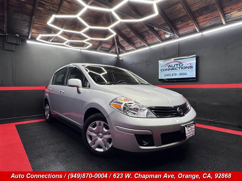 Used 2012 Nissan Versa 1.8 S FWD image 1