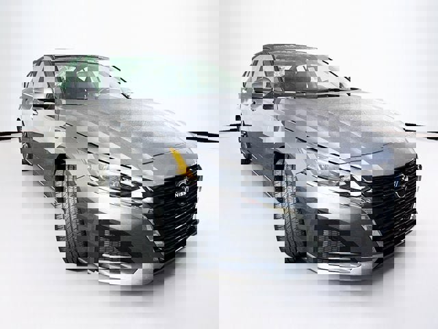 Certified 2023 Nissan Altima 2.5 SV image 3