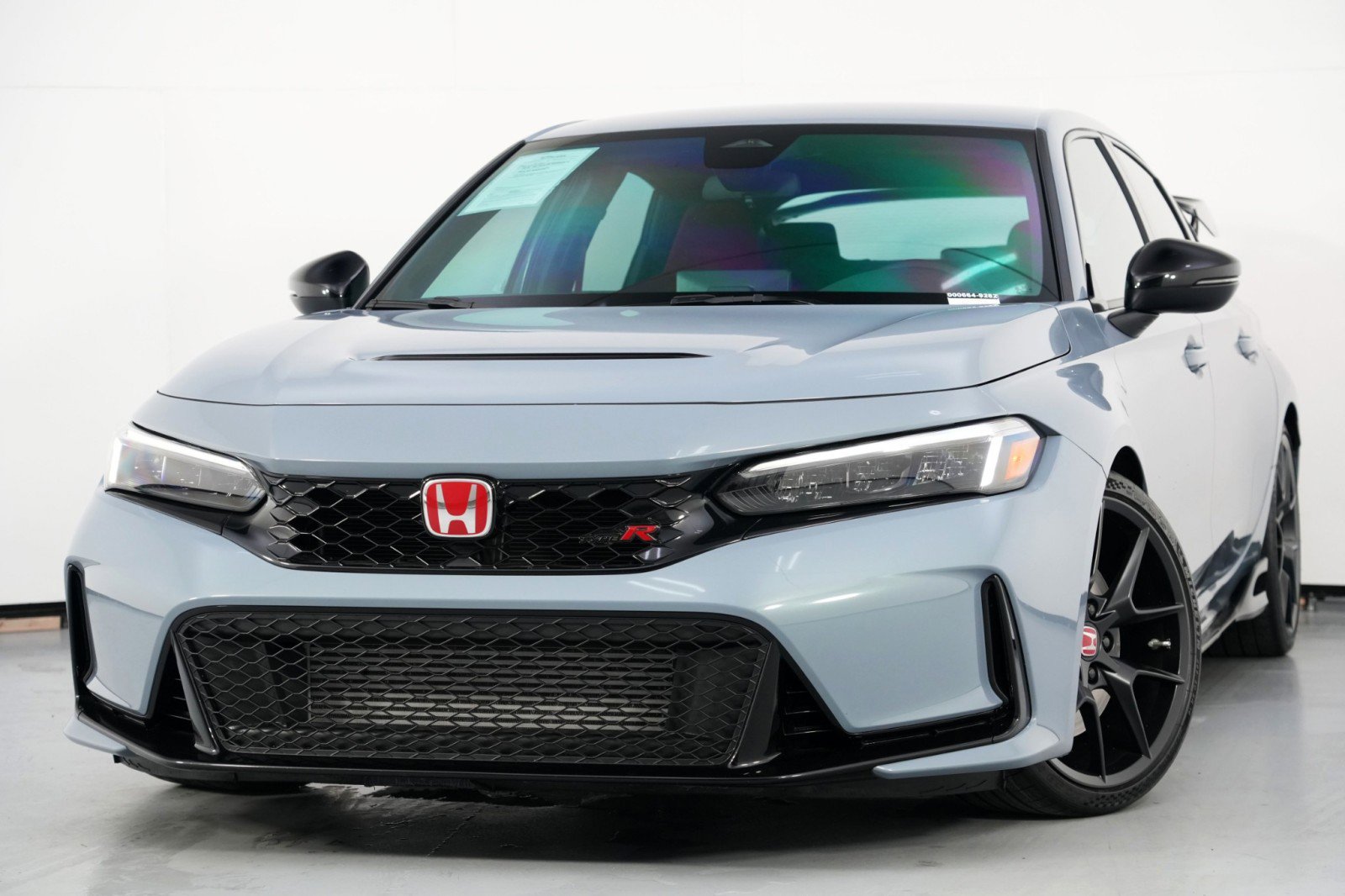 Used 2025 Honda Civic Type R image 3