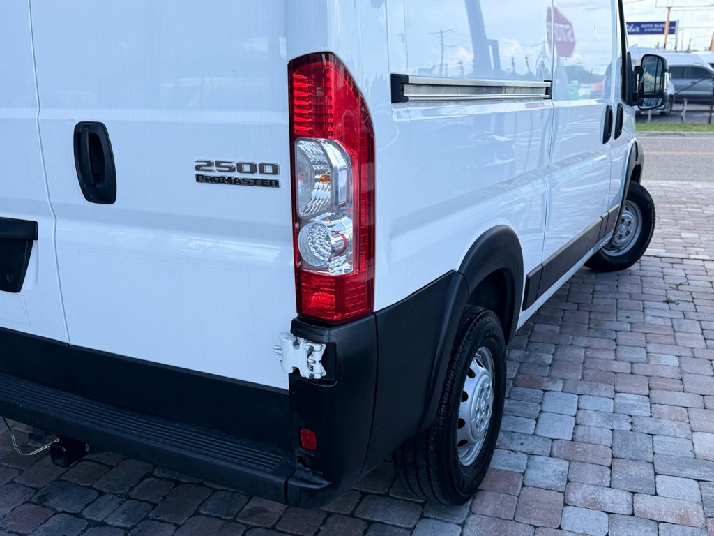 Used 2023 RAM ProMaster 2500 FWD image 25