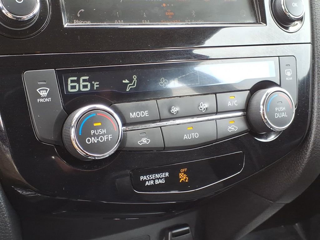 Used 2021 Nissan Rogue Sport SV AWD/4WD image 21