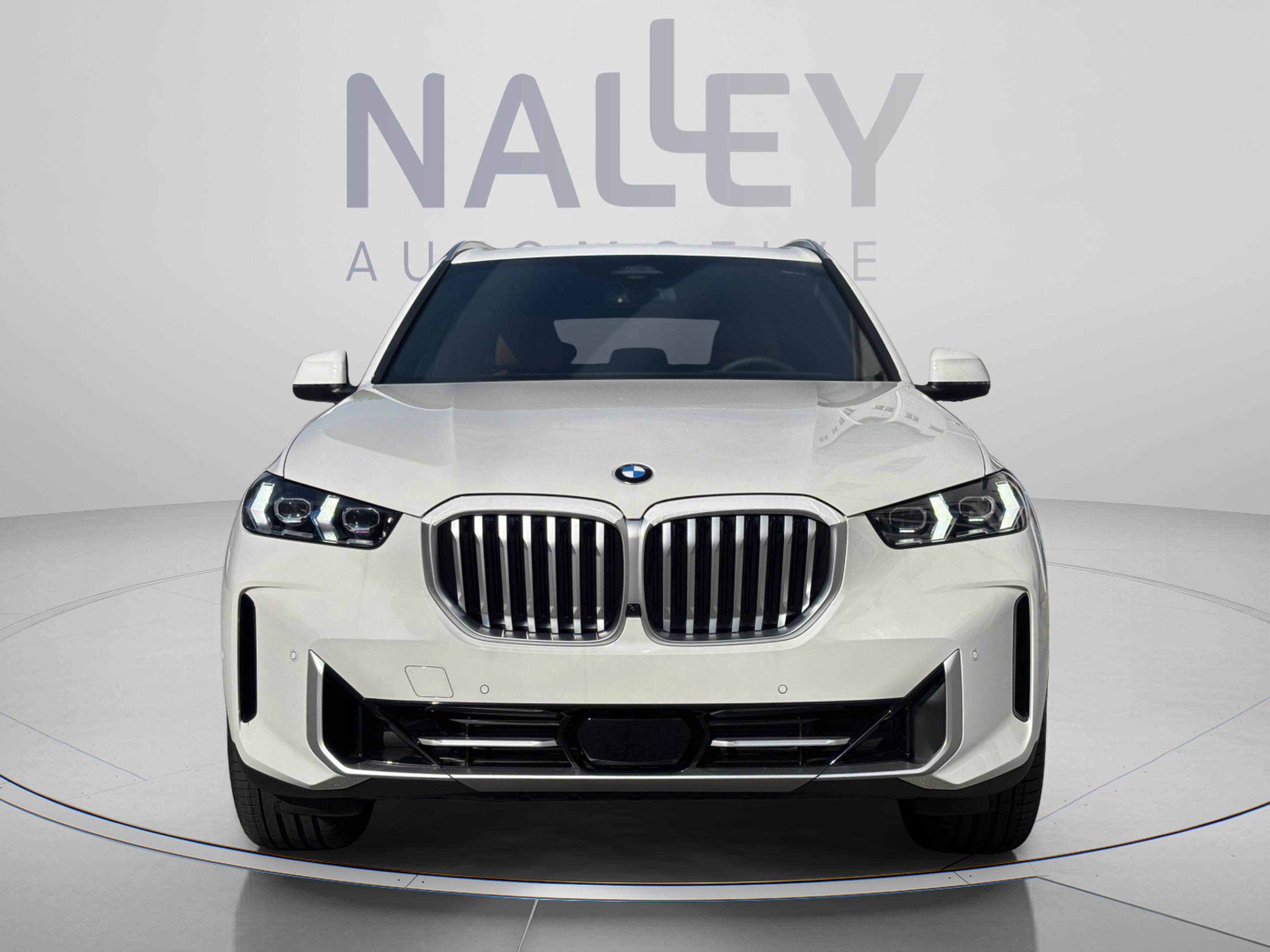 Used 2026 BMW X5 xDrive40i w/ Climate Comfort Package image 7