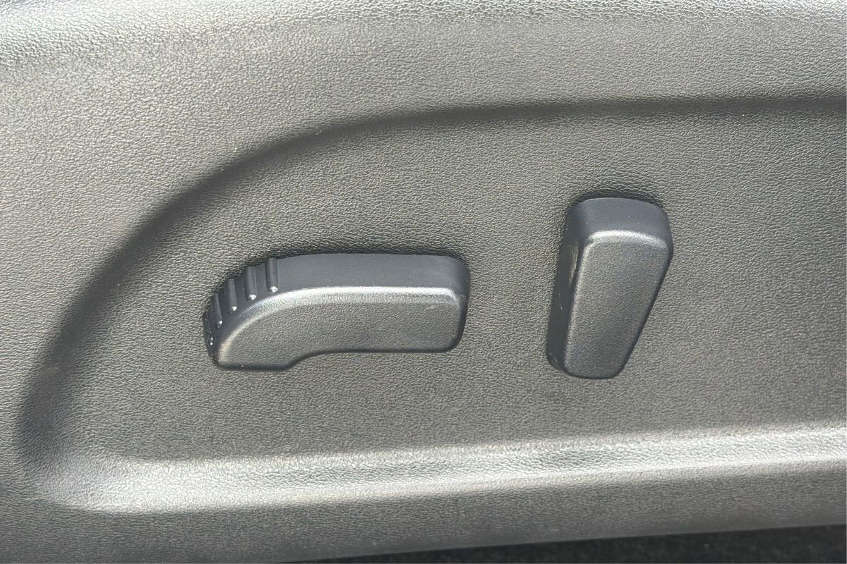 Used 2015 INFINITI QX60 Base image 19