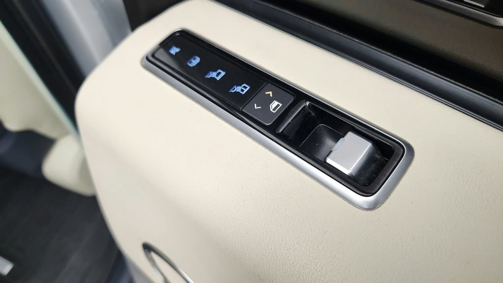 Used 2019 Land Rover Range Rover Supercharged AWD/4WD image 33