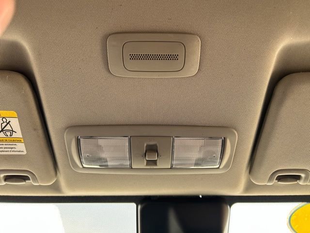 Used 2022 Nissan Frontier SV image 46