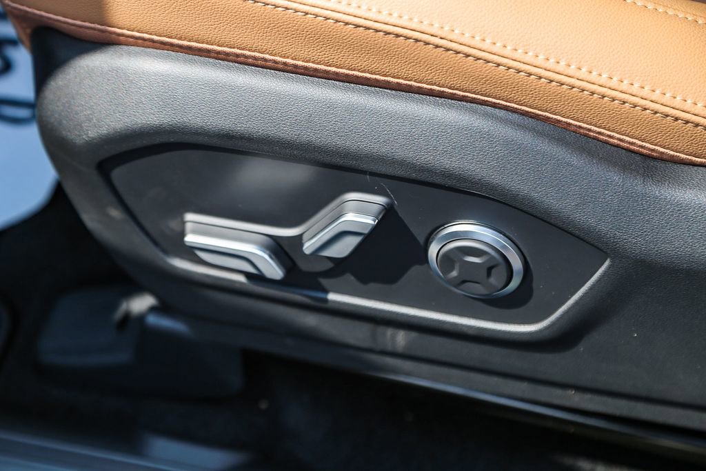 New 2026 Hyundai Santa Fe Limited AWD/4WD image 23