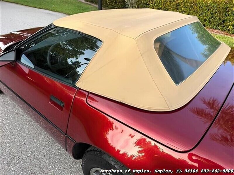 Used 1987 Chevrolet Corvette Convertible RWD image 9