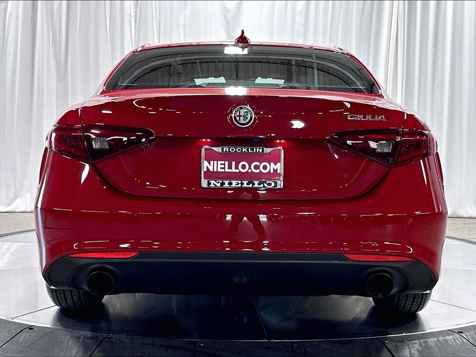 Used 2022 Alfa Romeo Giulia Sprint RWD image 8