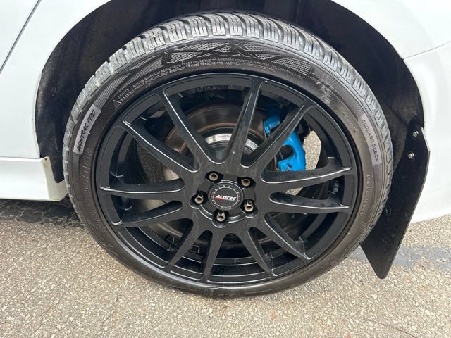 Used 2017 Ford Focus RS AWD/4WD image 3