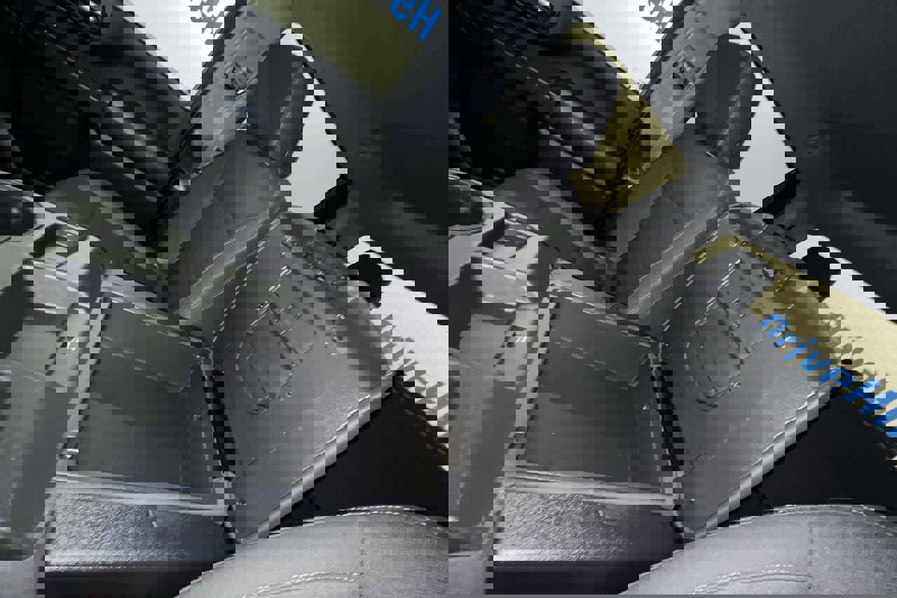 Used 2024 Chevrolet Silverado 2500 Custom w/ Custom Convenience Package image 30