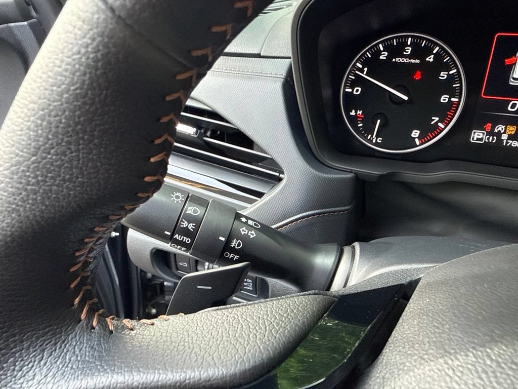 Used 2025 Subaru Forester Touring AWD/4WD image 26
