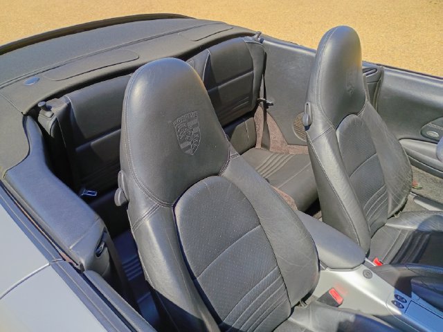 Used 2000 Porsche 911 Carrera RWD image 23