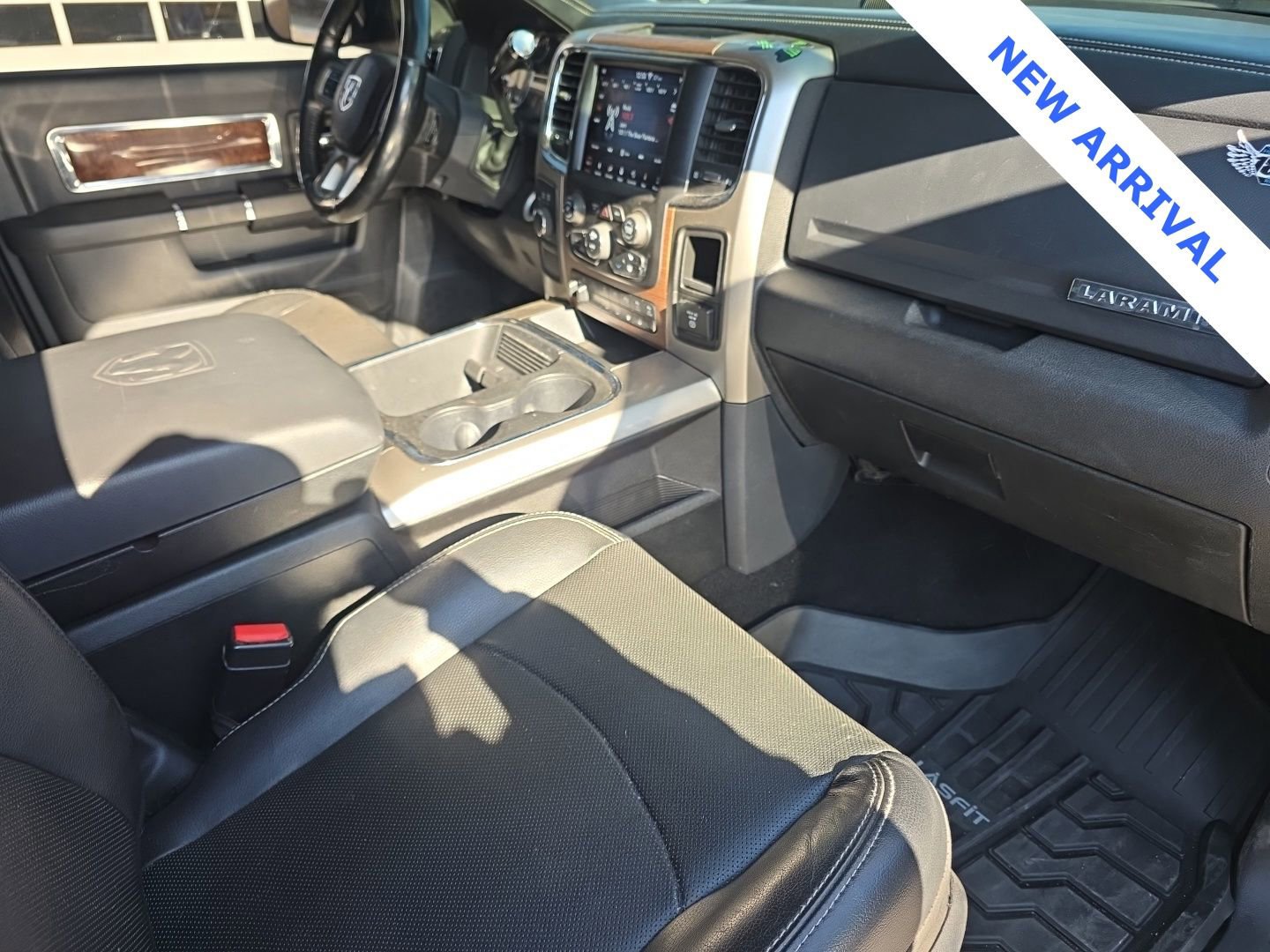 Used 2018 RAM 3500 Laramie w/ Convenience Group image 42