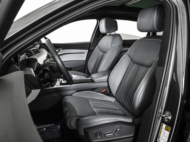 Certified 2023 Audi e-tron Prestige w/ Prestige Package image 17