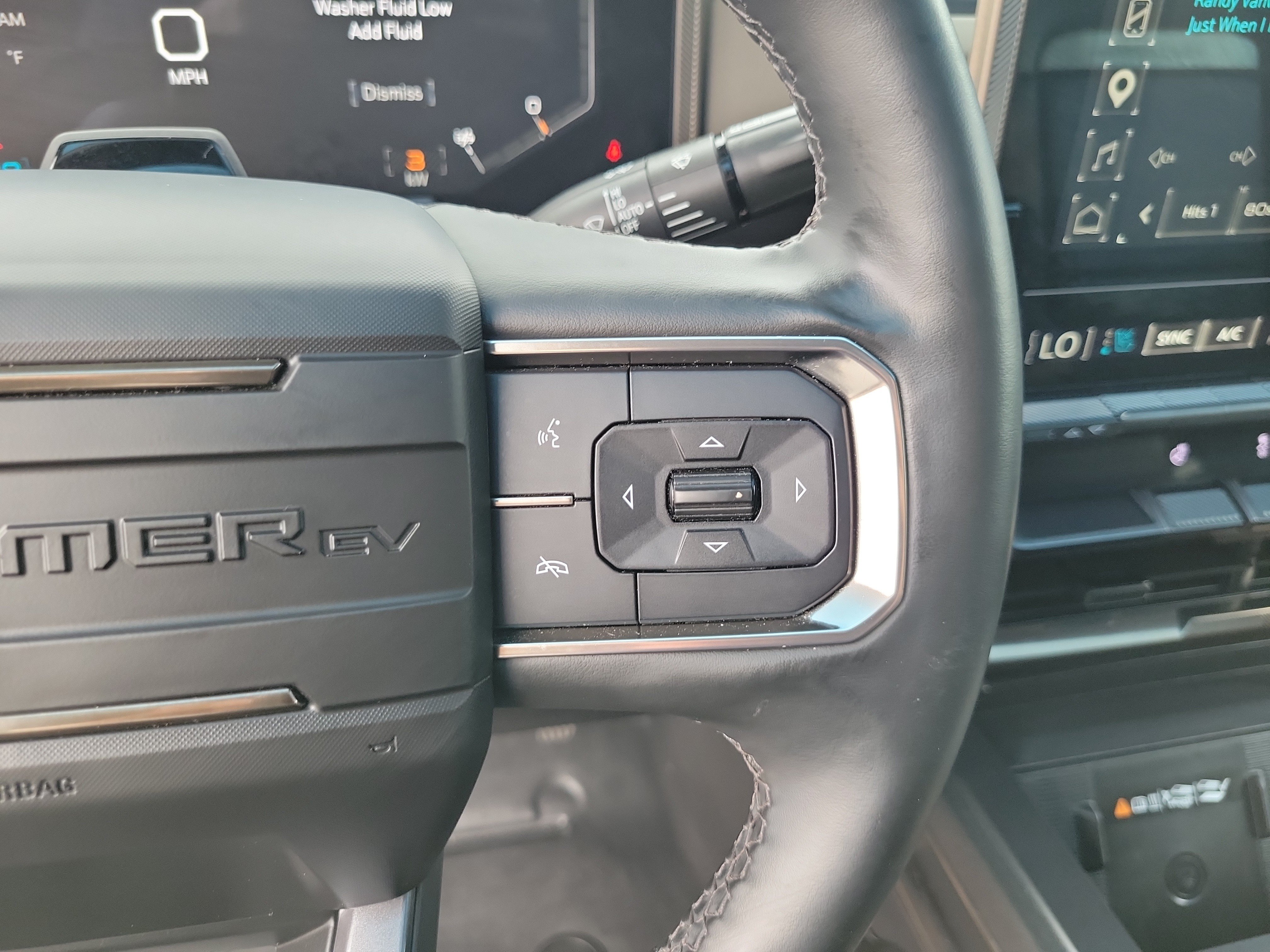 Used 2025 GMC Hummer EV 2X AWD/4WD image 22