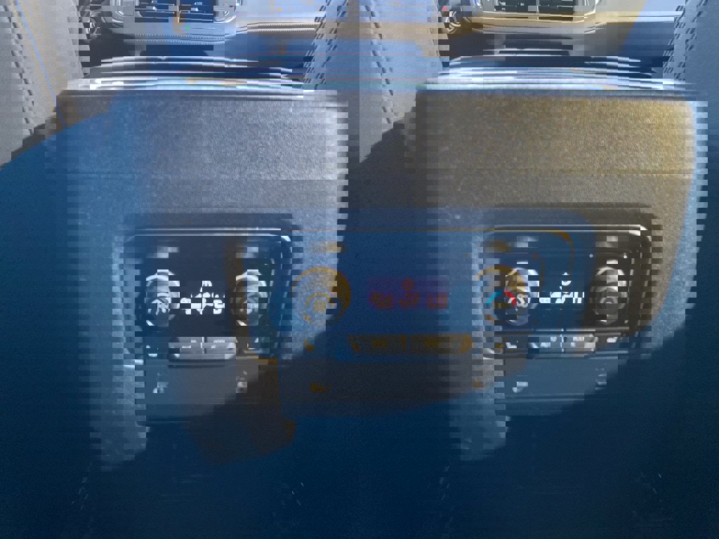 Used 2022 Chevrolet Tahoe High Country image 38