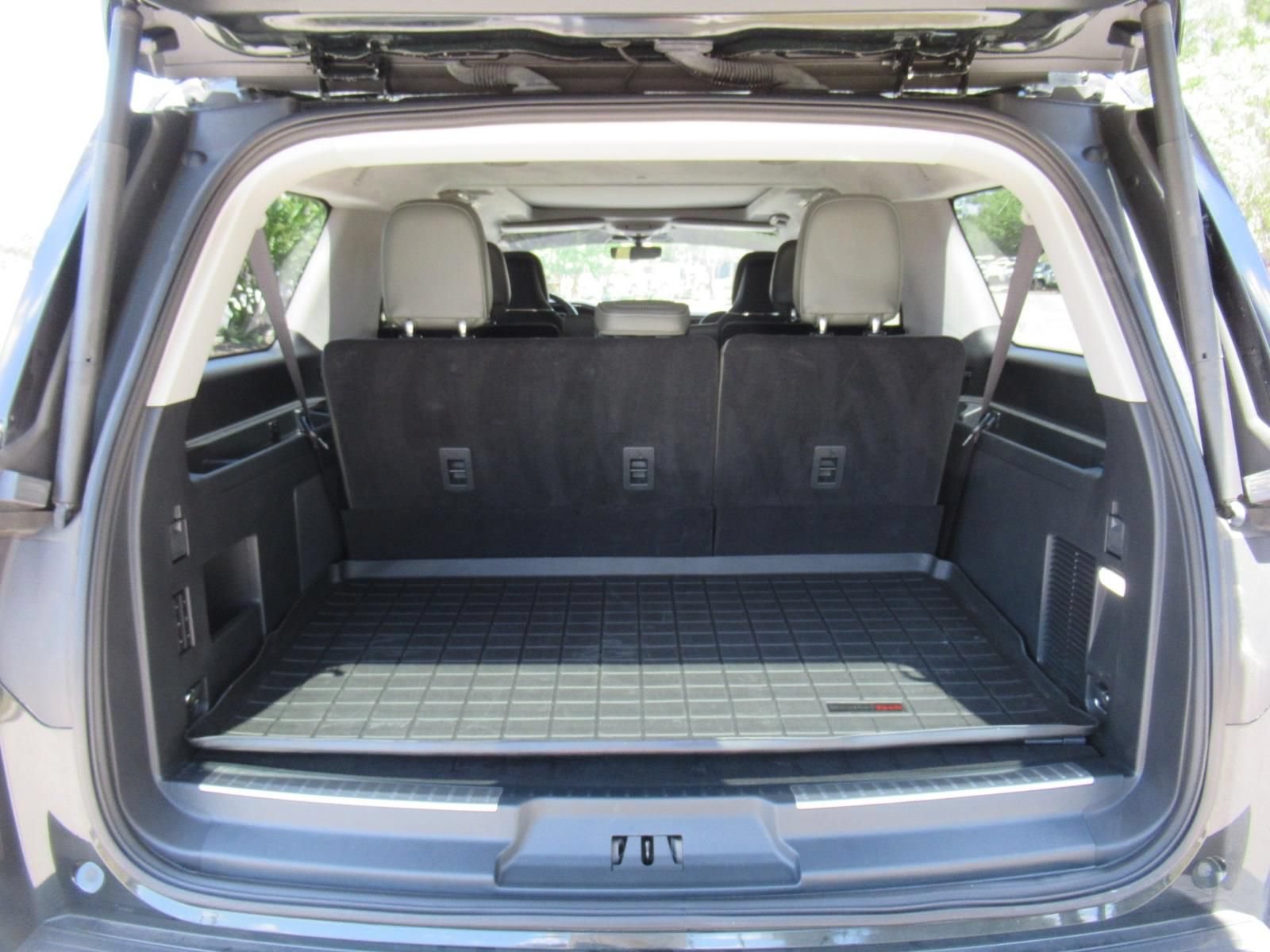 Used 2023 Lincoln Navigator L Black Label AWD/4WD image 37