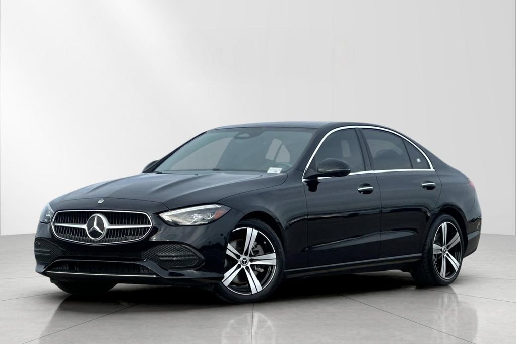 Used 2025 Mercedes-Benz C 300 Sedan image 2