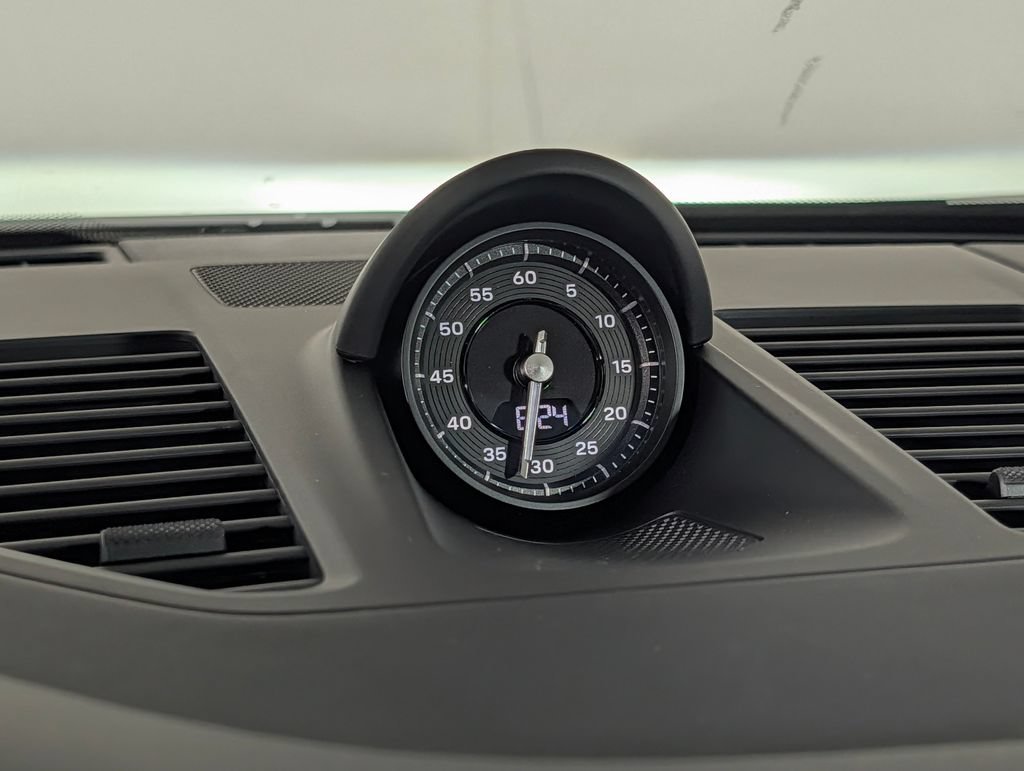 New 2026 Porsche 911 Carrera 4S AWD/4WD image 31